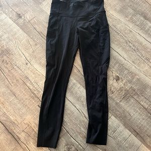 Black Lululemon leggings